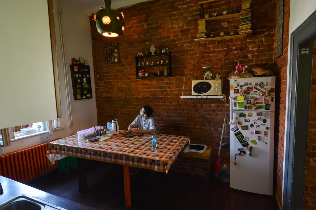 Hostel Costel Timisoara Ngoại thất bức ảnh
